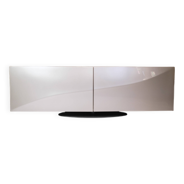Buffet Speed Up Gris Brillant de Sacha Lakic pour Roche Bobois