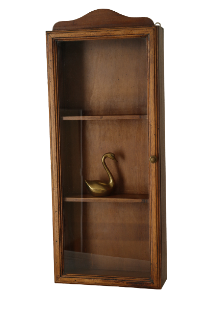 Vitrine murale artisanale en bois vintage
