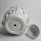 Vase décoratif de style baroque en porcelaine blanche émaillée, 26 cm