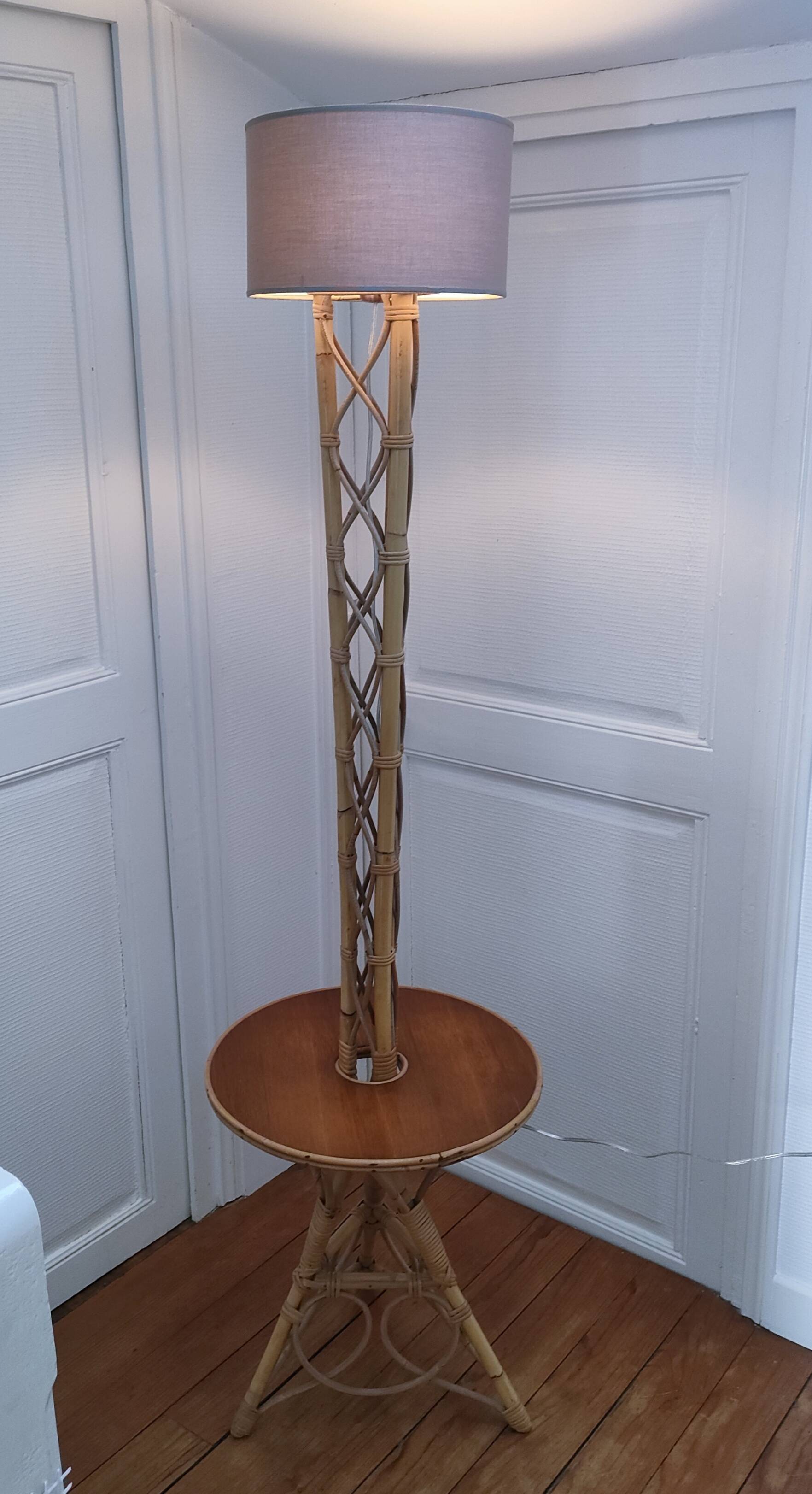 Lampadaire rotin bambou vintage années 50-60
