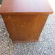 Commode vintage a pieds compas