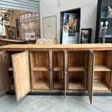 1920s bar counter