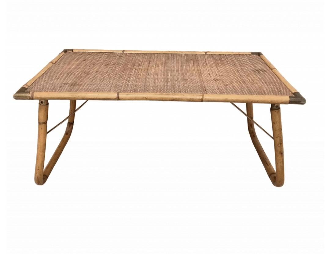 Folding table in bamboo