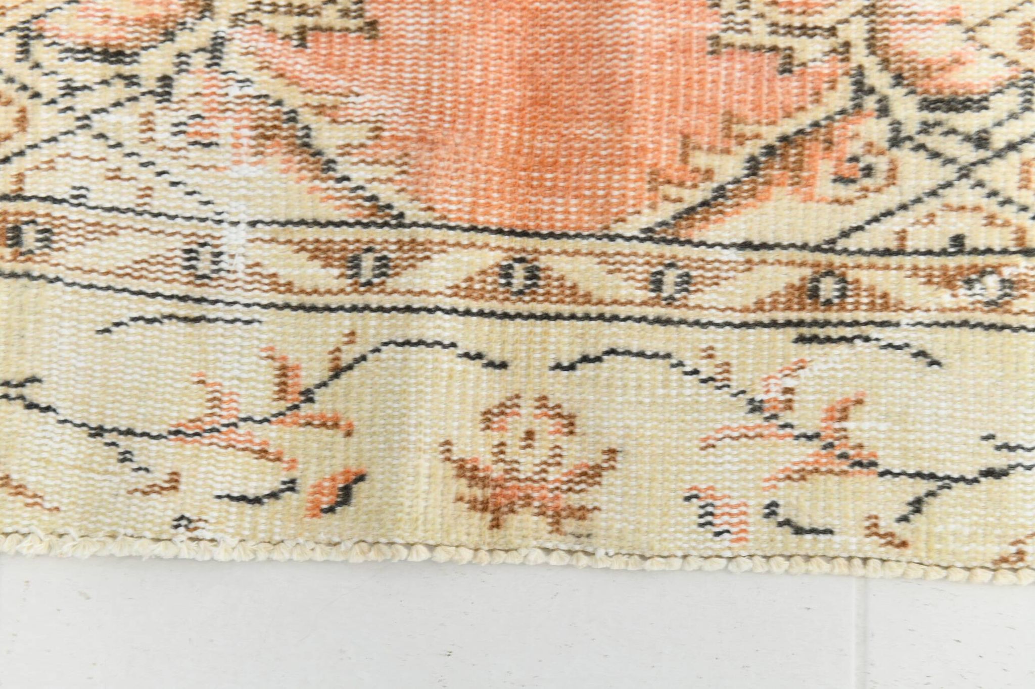 4x7 Peach & Beige Oriental Turkish Vintage Rug, 134x220Cm