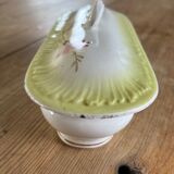 Comb holder or earthenware box with its lid