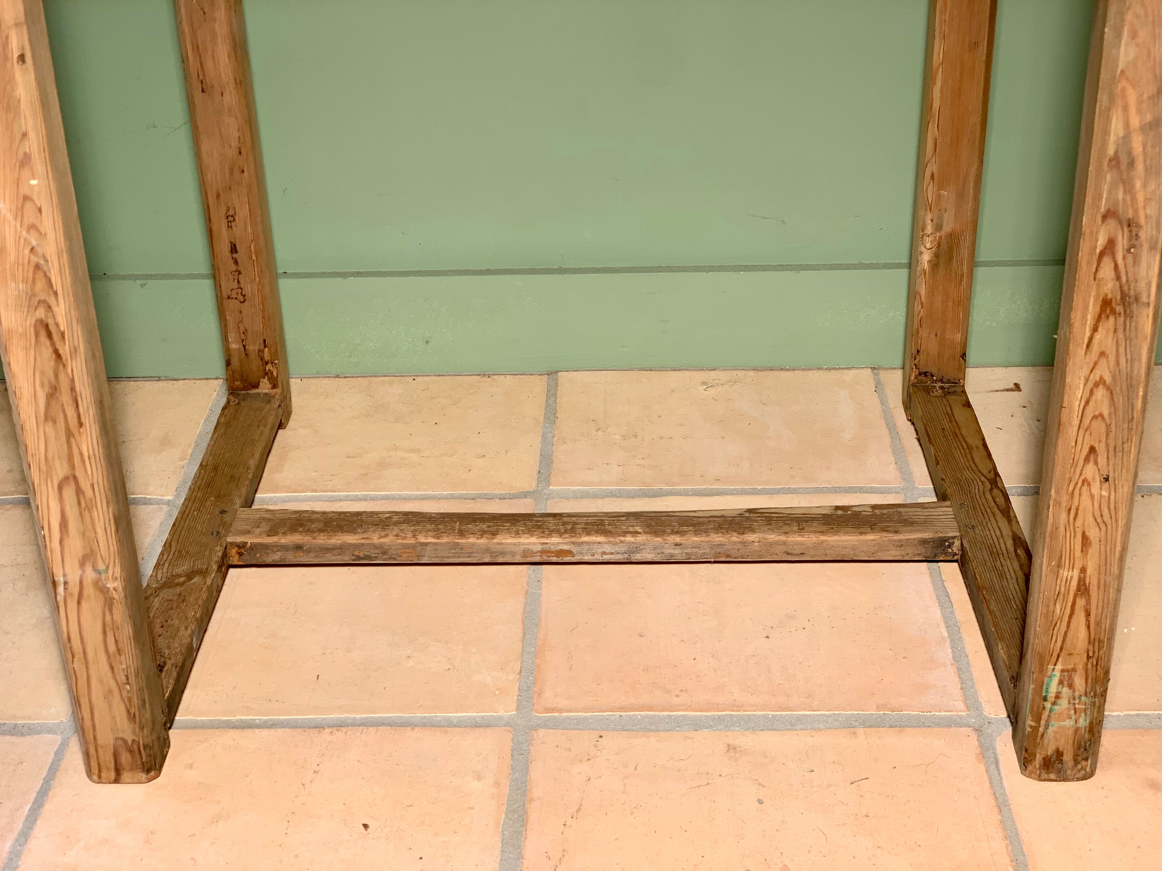 Bureau d’écolier années 50