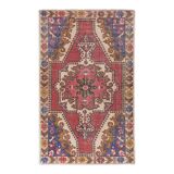 Vintage Turkish rug from Oushak, hand-woven 143 x 216 cm
