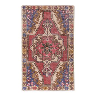 Vintage Turkish rug from Oushak, hand-woven 143 x 216 cm