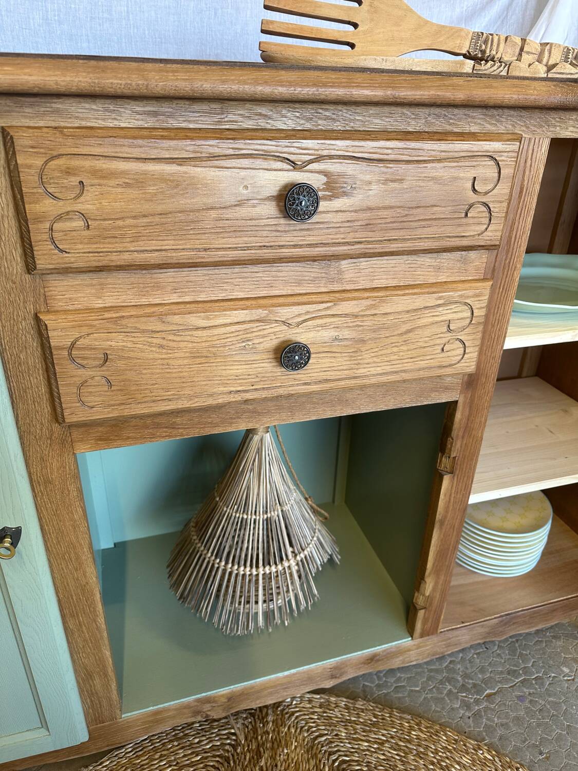 Buffet vintage bois et vert sauge