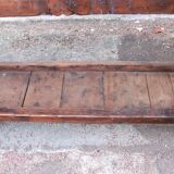 Workbench in raw wood with the press