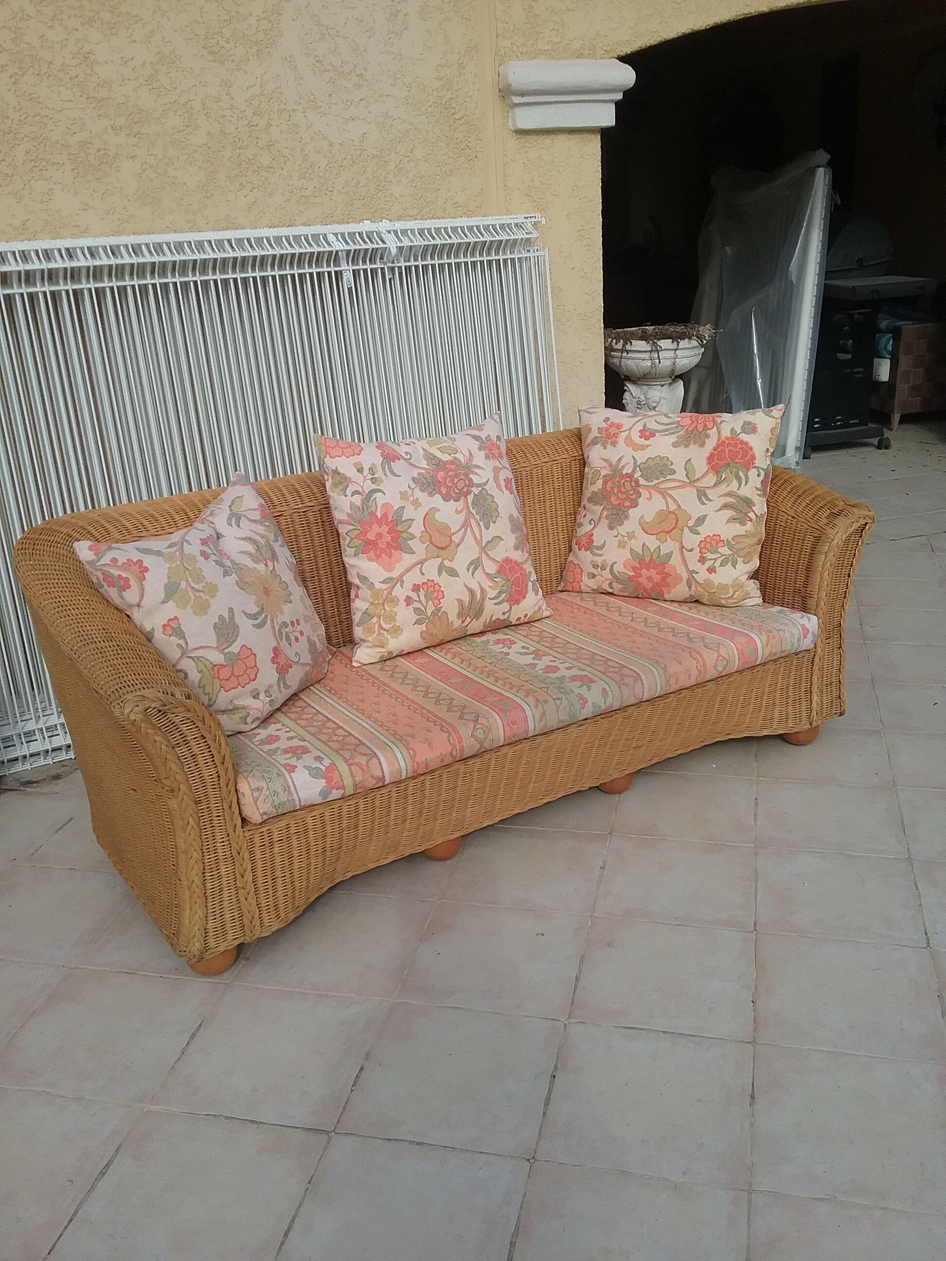 Rattan bench