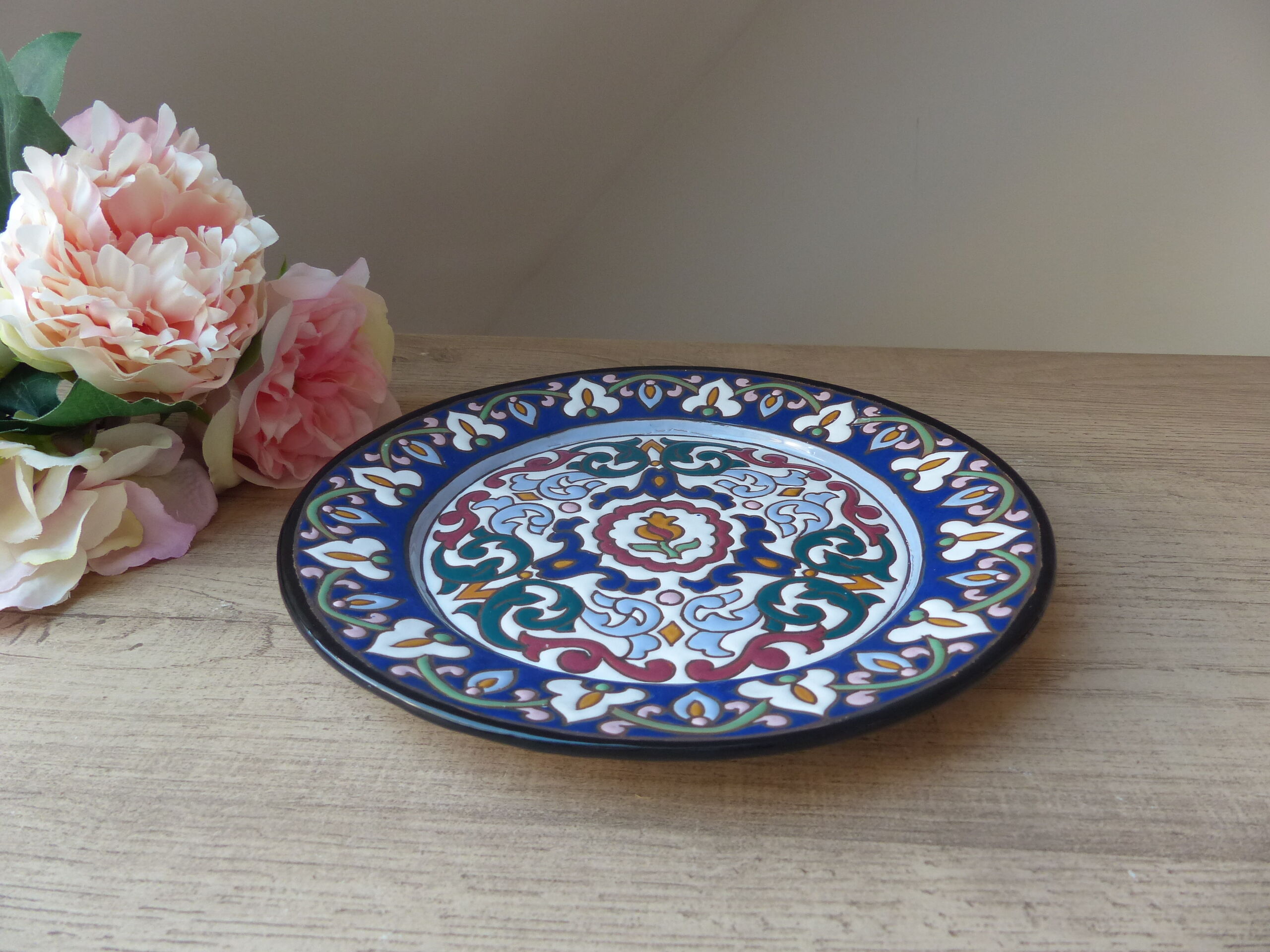 Old plate in faience blue decoration stamped A.Alvarez, serving dish, aperitif dish