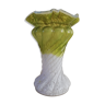 Vase en verre moucheté