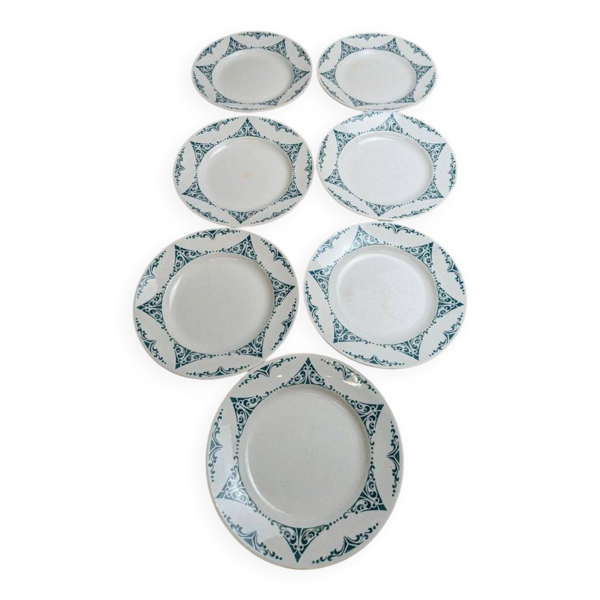 Lot de 7 assiettes plates en terre de fer Moulin des Loups FTI 22
