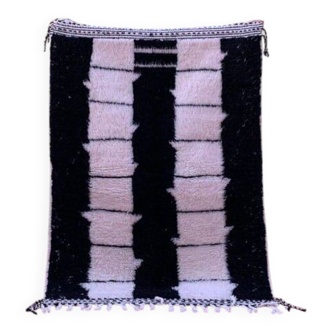 Handmade Beni Mrirt rug, size 160 x 250 cm