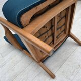 Fauteuil danois des années 1970 par Fritz Hansen, en laine de mobilier, bois de hêtre.