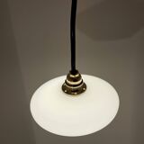 Adjustable suspension in white opaline