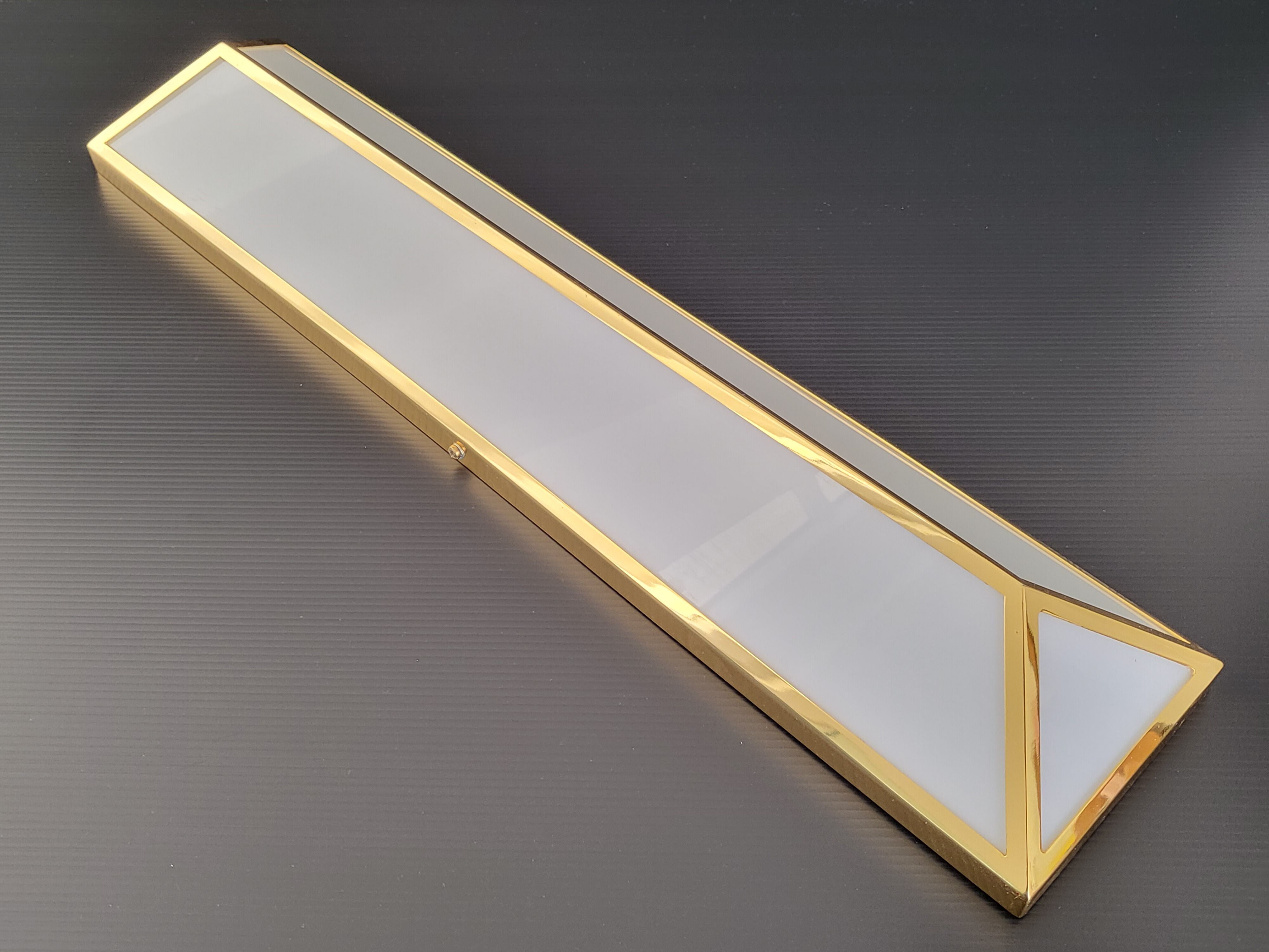 Vintage wall lamp 1970 plexiglass & brass