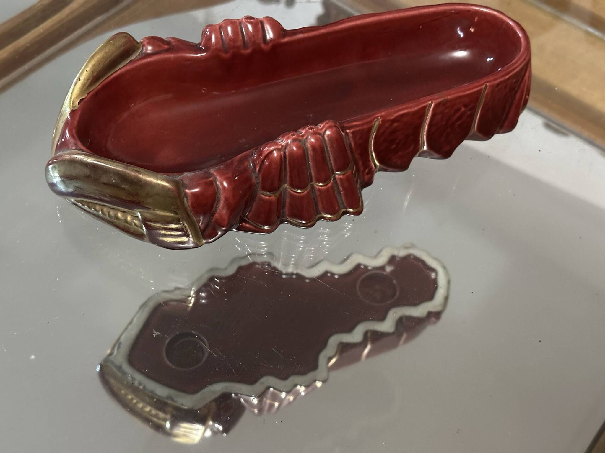 Pocket tray Michel Caugant, ruby-red ceramic and gilding - Vintage