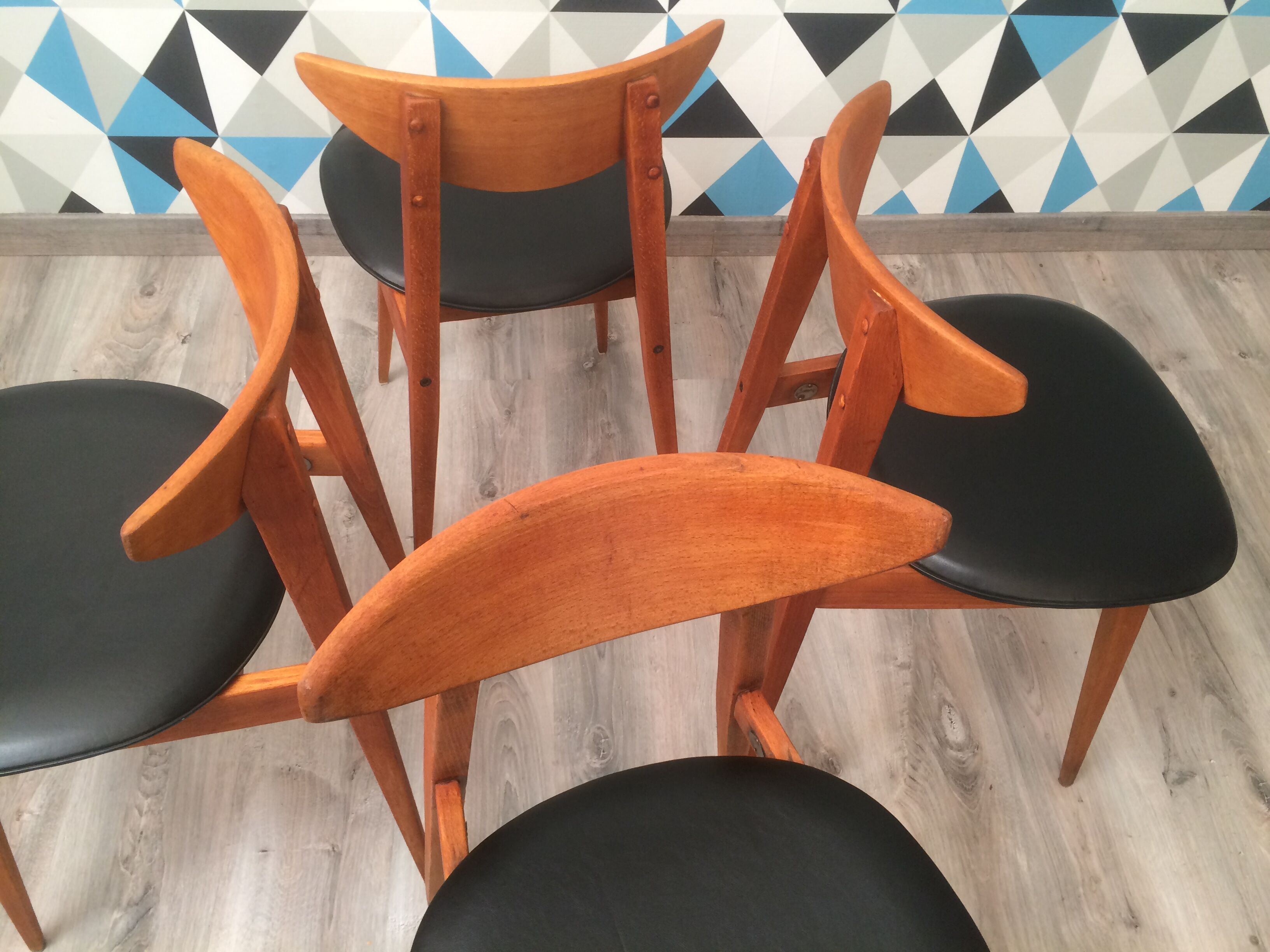 Chaises modèle "fontaria" de chez baumann vers 1970