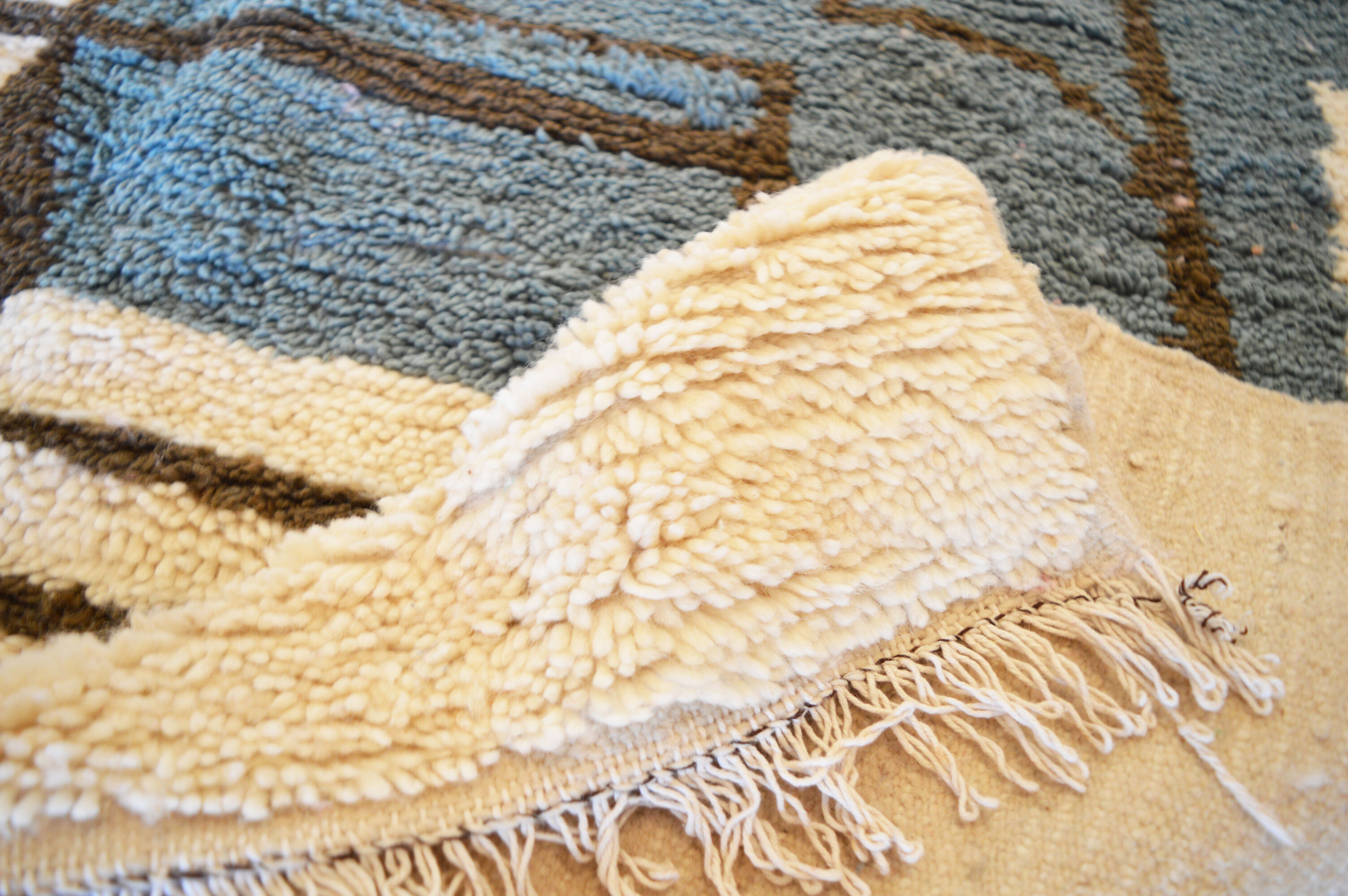 Moroccan berber carpet 260x150cm