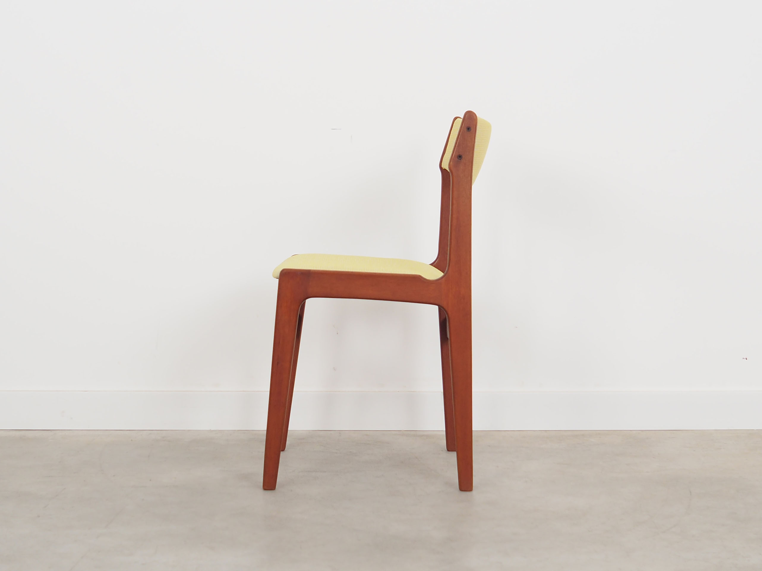 Set of two teak chairs, Danish design, 1970s, production: Denmark