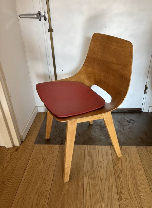 Chaise Tonneau par Pierre Guariche pour Steiner, 1950s