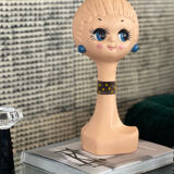 Twiggy hat head 1970