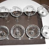 champagne glasses