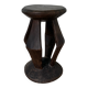 Tabouret sculptural en bois massif – Côte d’Ivoire