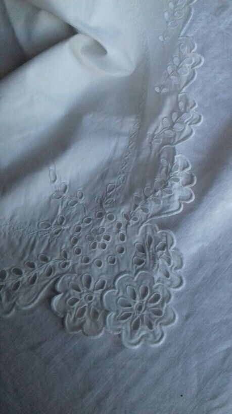 Old cotton pillow taie