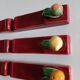 Suite de 6 porte-couteaux barbotine fruits