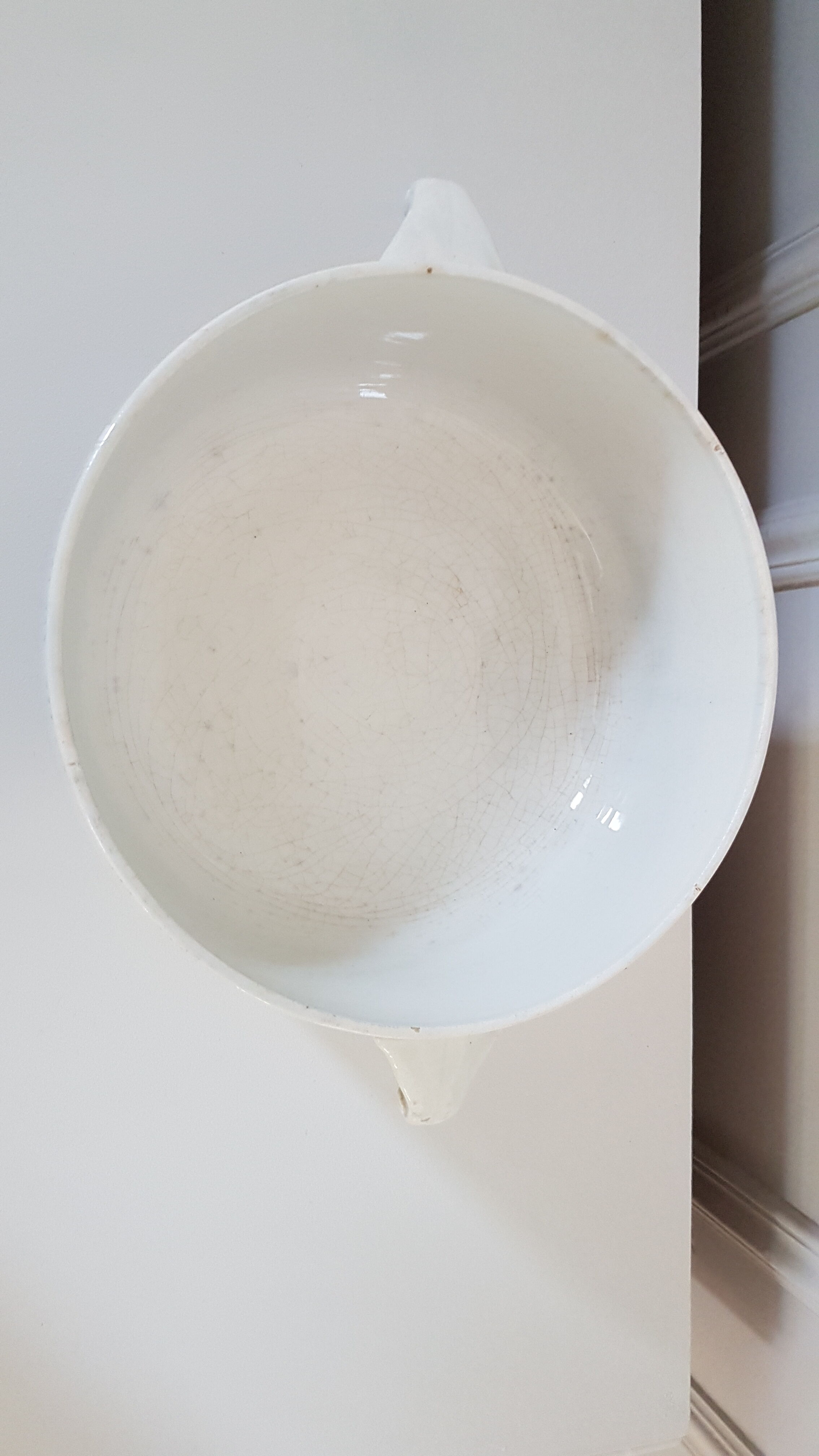 Gien earthenware salad bowl