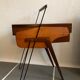 Travailleuse moderniste vintage