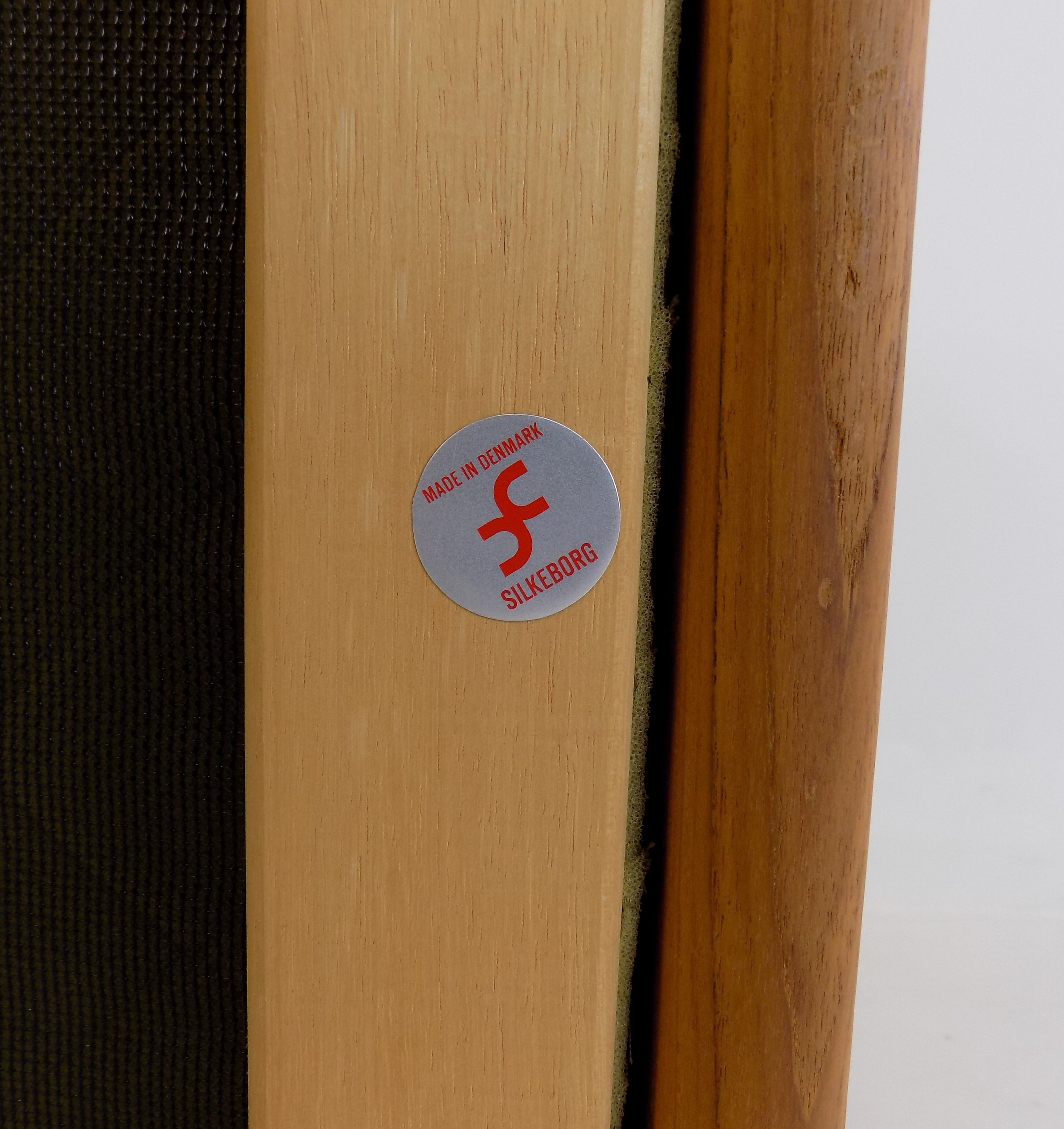 Paire de fauteuils par Johannes Andersen