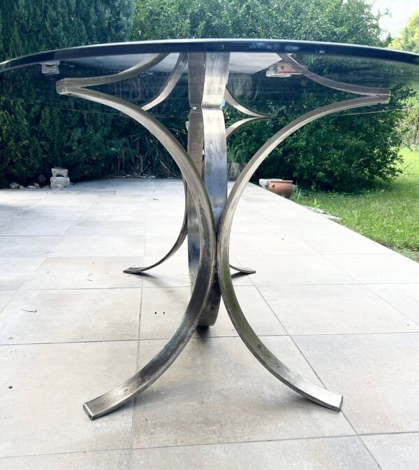 Table de salle à mangé ovale 1960 - 1970 plateau verre fumé et pied chromé