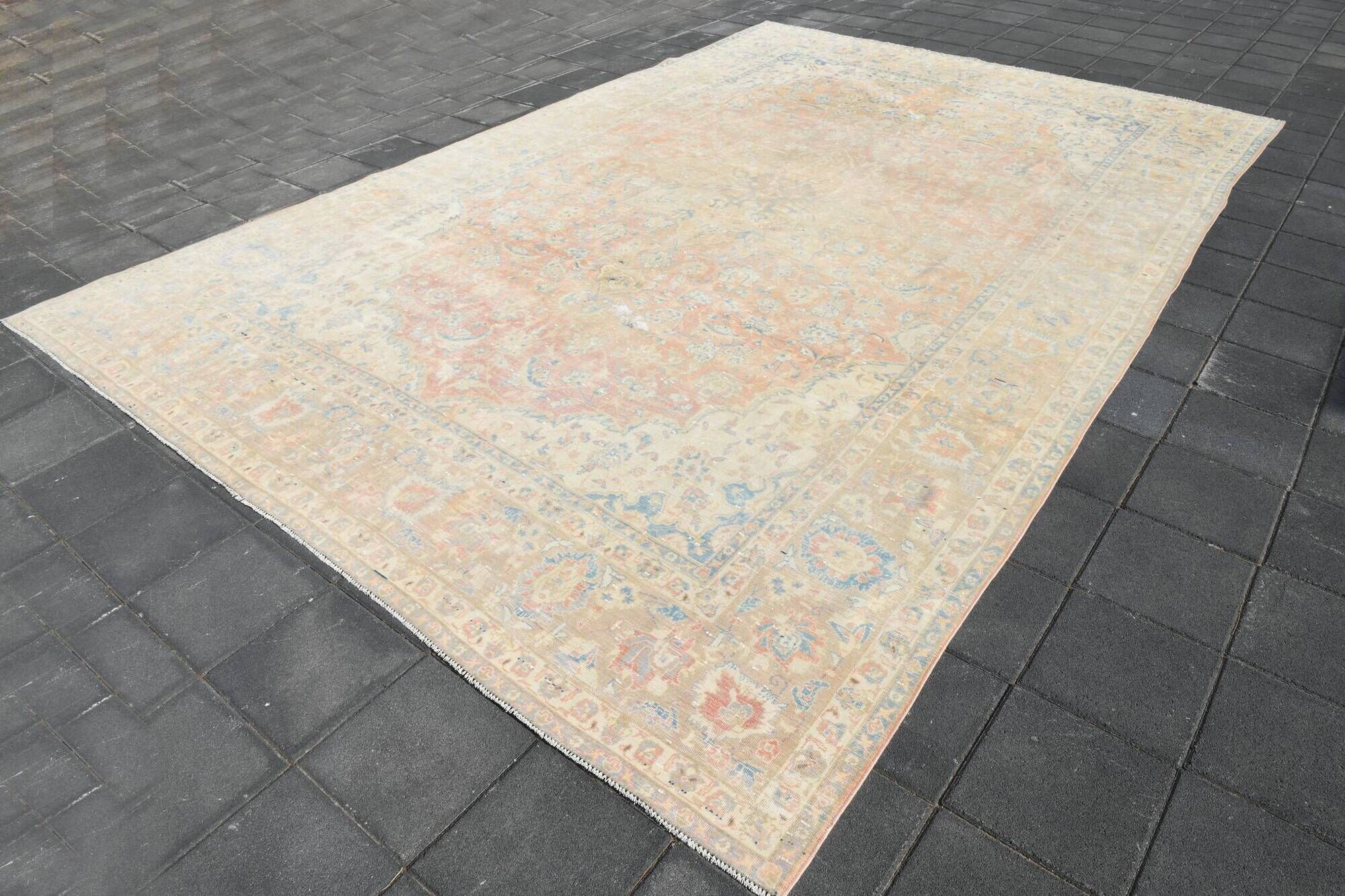 Shades Of Pink Large Vintage Persian Carpet, Hand Knotted Rug, 282x426 Cm