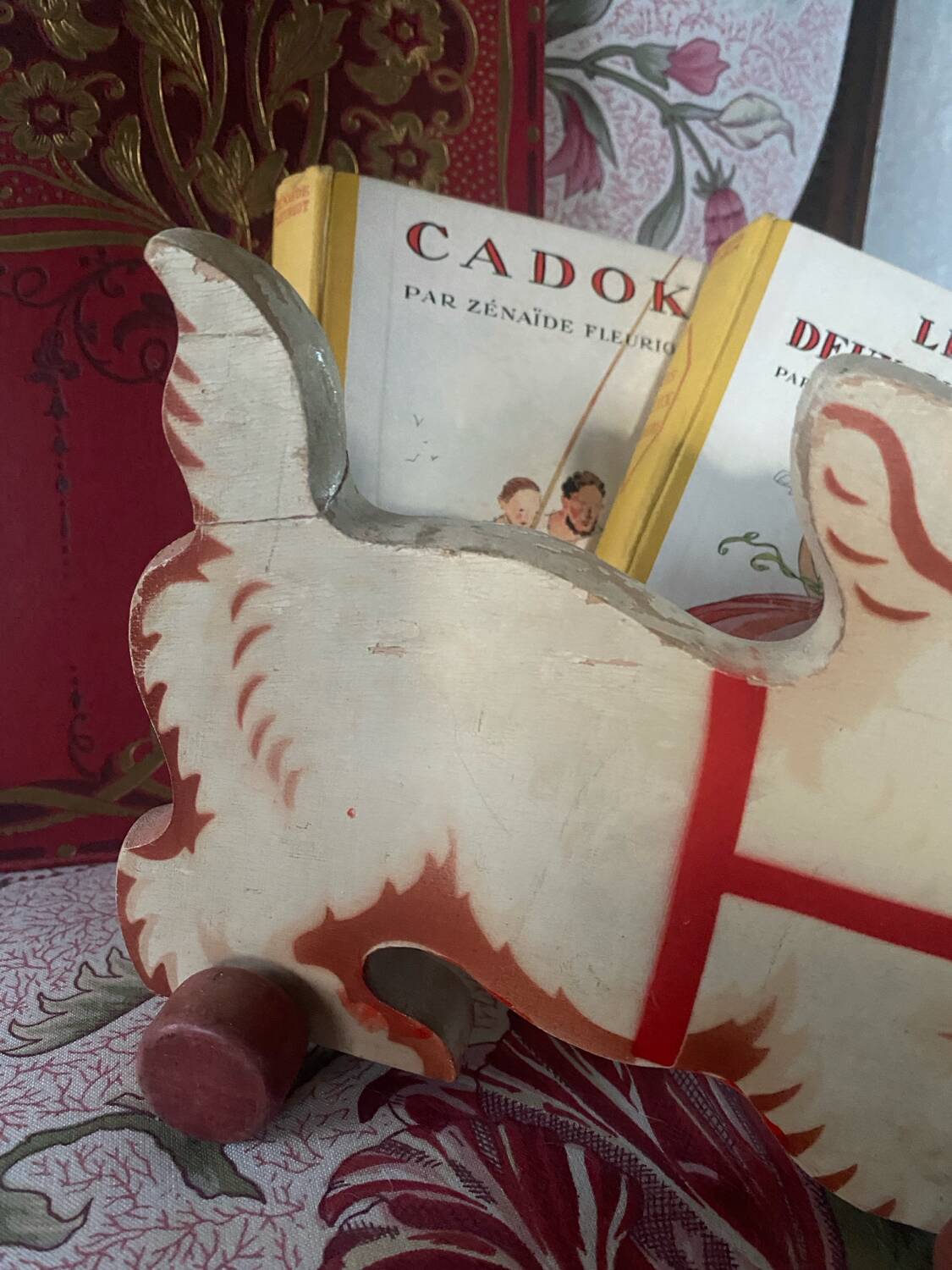 Small old wooden pull-along dog