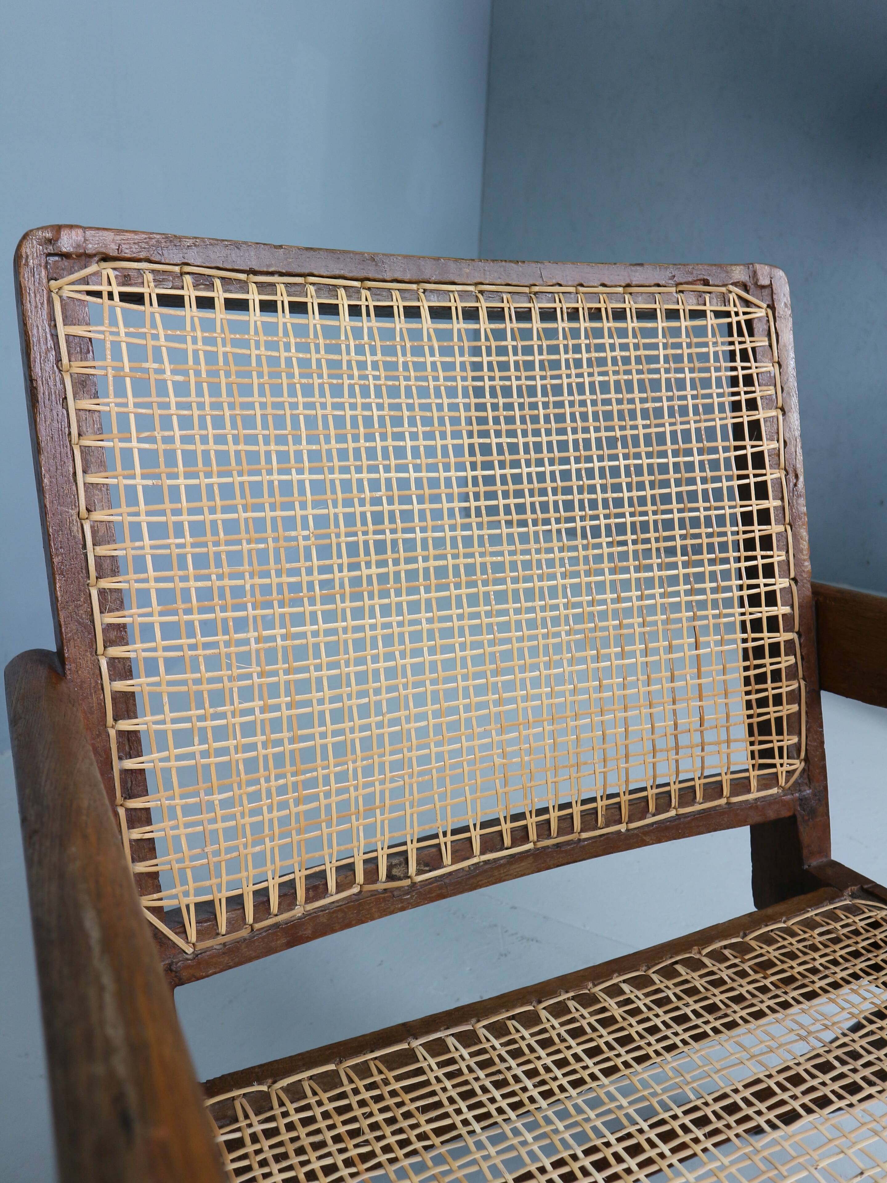 Pierre Jeanneret PJ-SI-29-A Easy Cane Chair / Authentic Mid-Century Modern