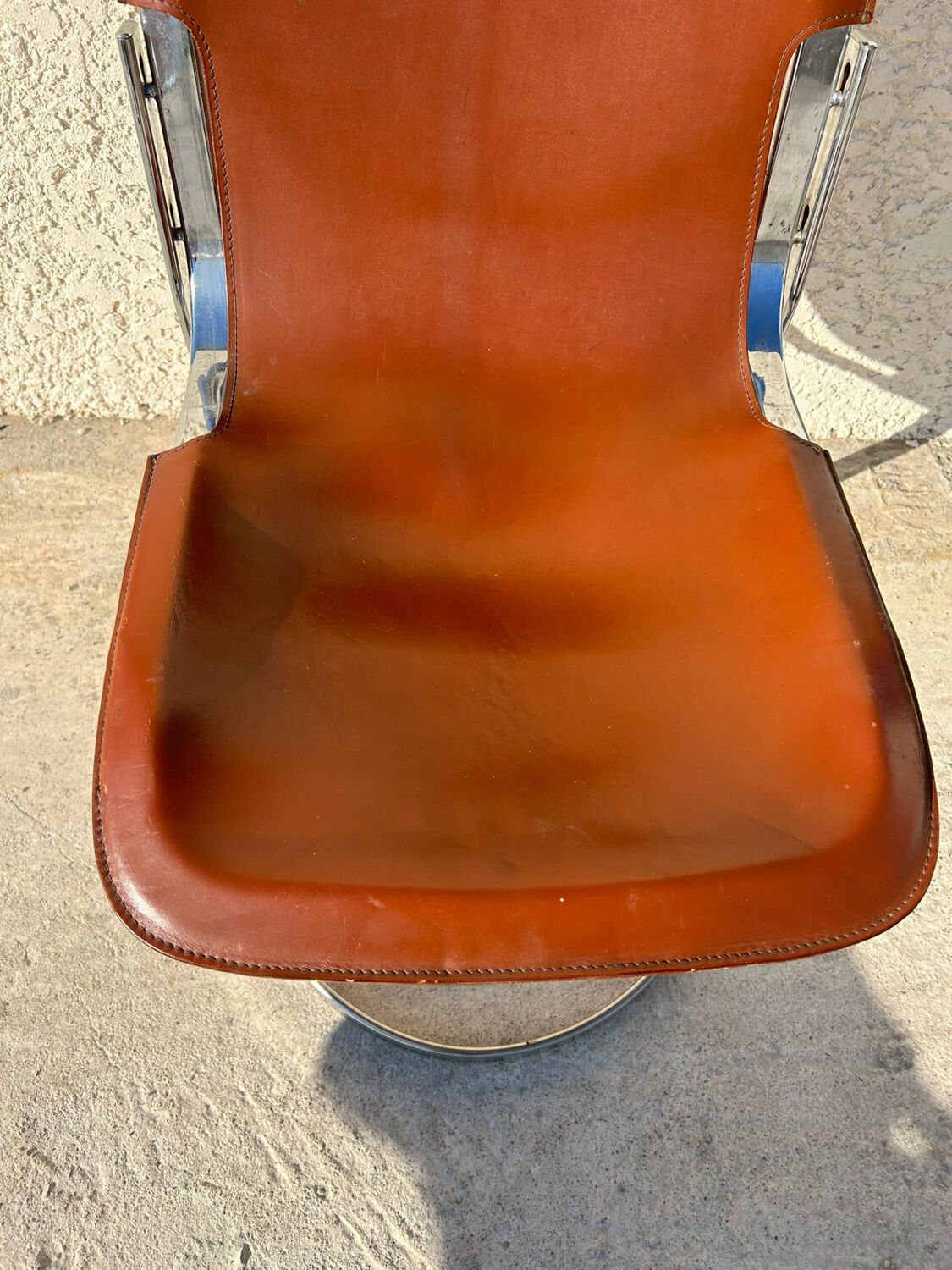 Pair of leather and chromed metal chairs year 70