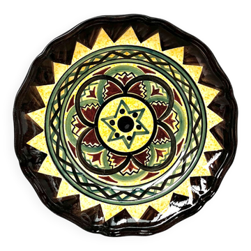 Decorative plate Faïencerie St Jean de Bretagne 1960
