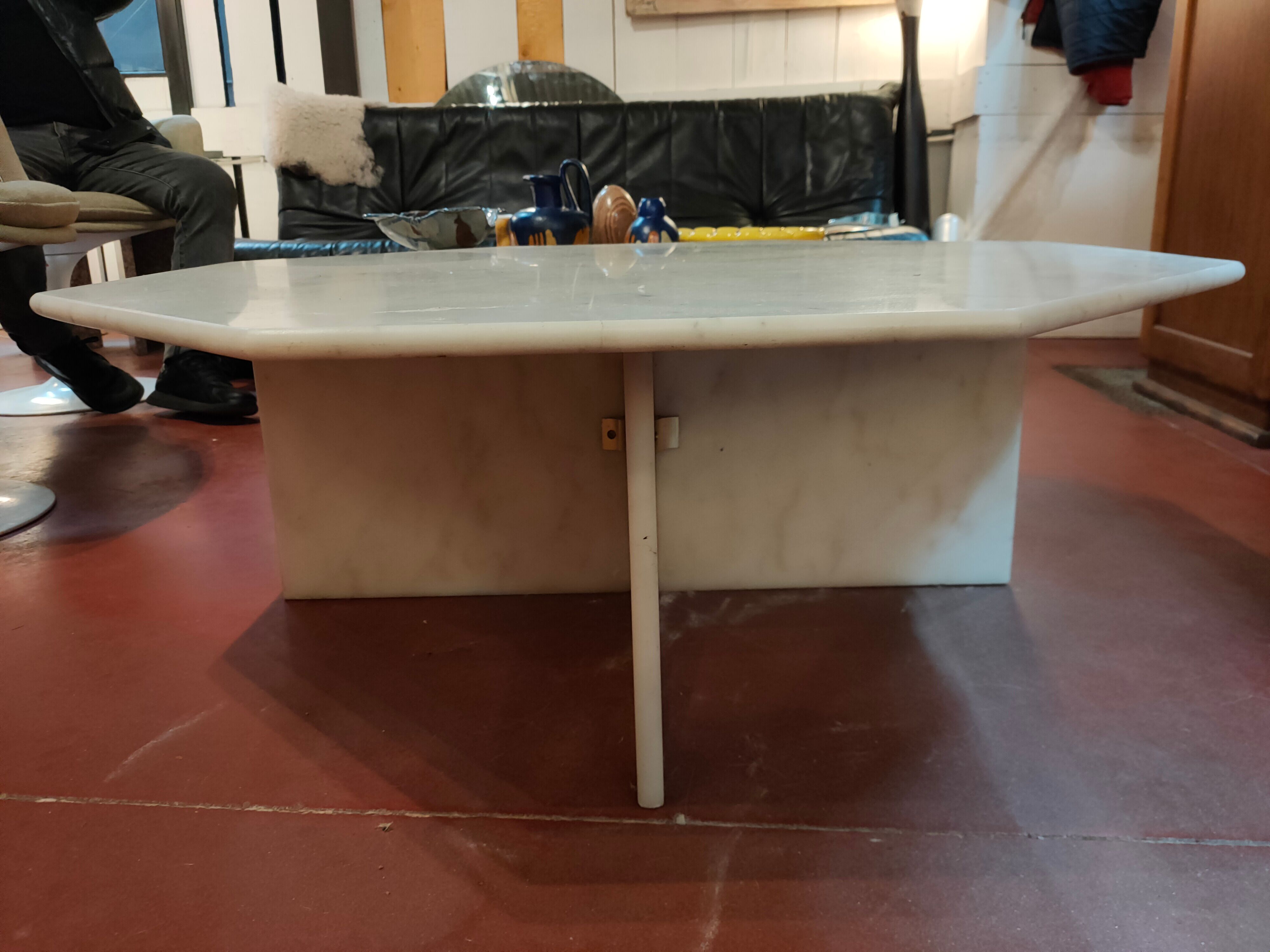 Table basse en marbre