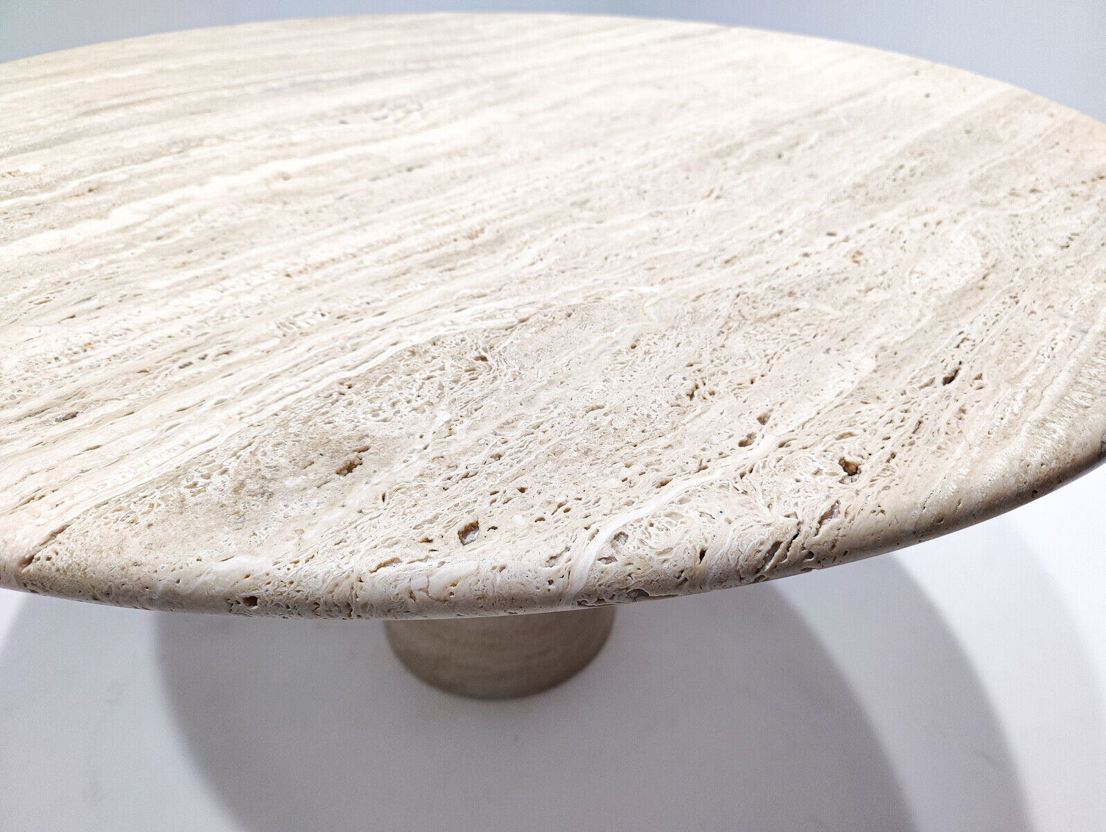 Contemporary Italian Travertine Dining Table in Beige