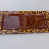 Glazed earth cake dish