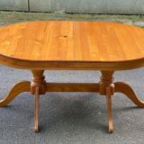 Round oval farmhouse table in solid pine wood, extendable 200cm