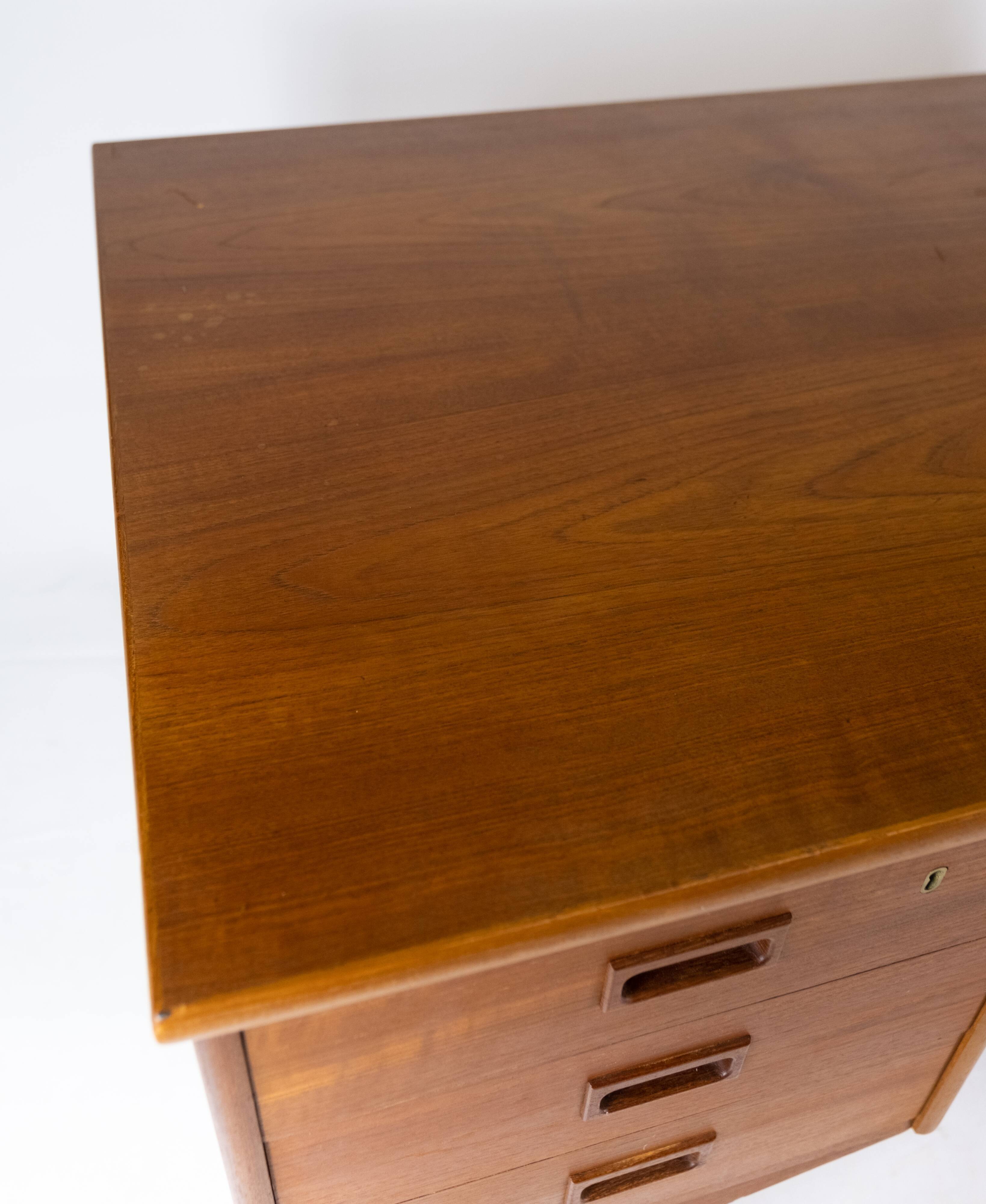 Bureau en teck de design danois des années 1960