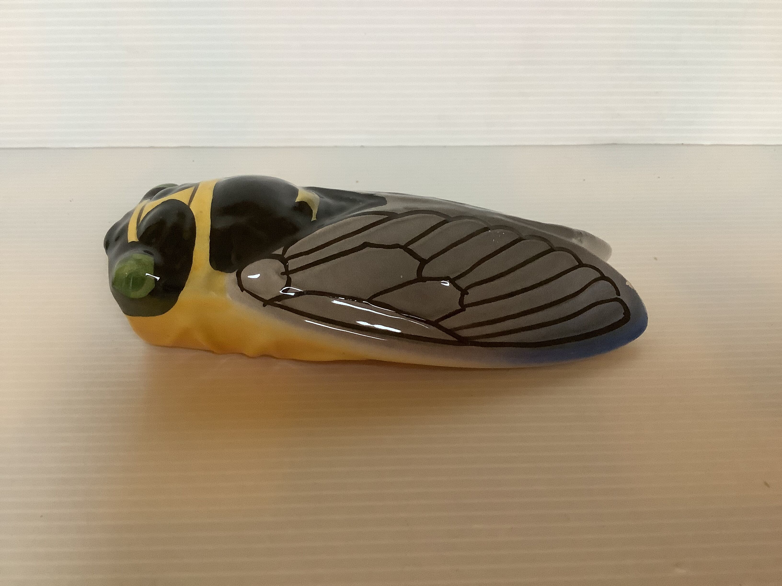 Bouquetière cicada Louis Sicard