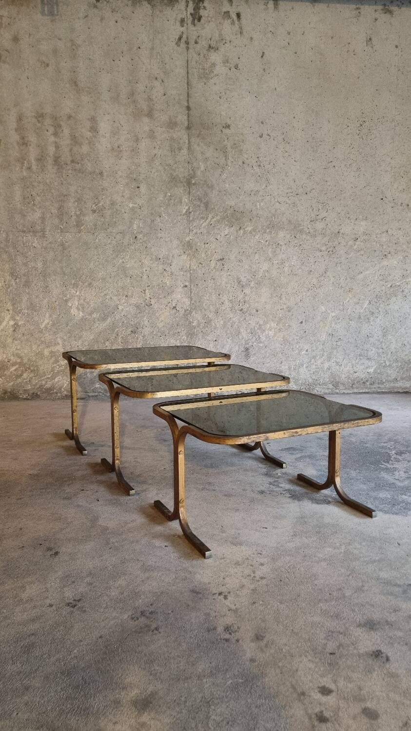 3 nesting tables in brass and glass