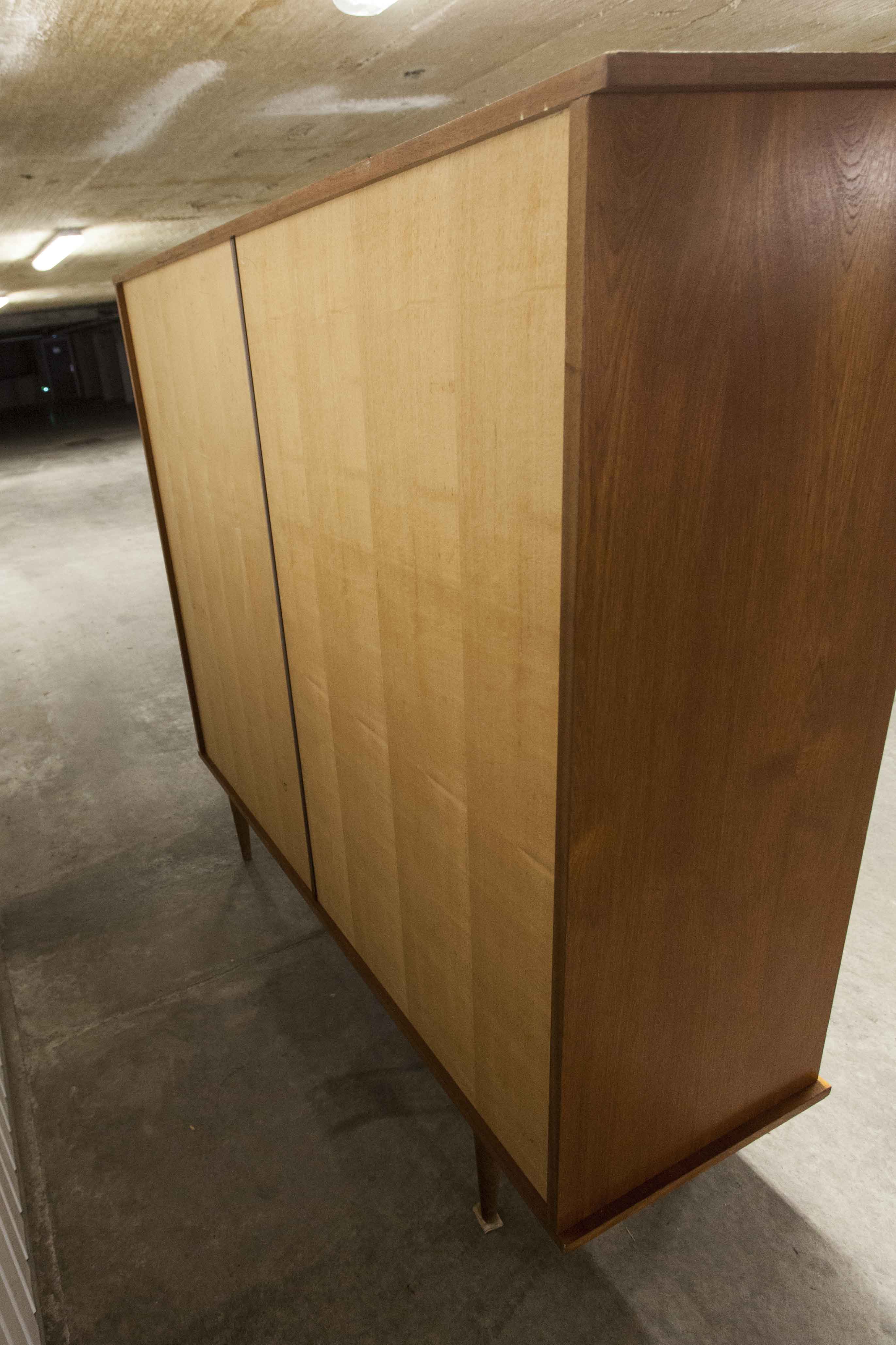 Wardrobe 1970 teak 4 doors half wardrobe half shelf 182 cm