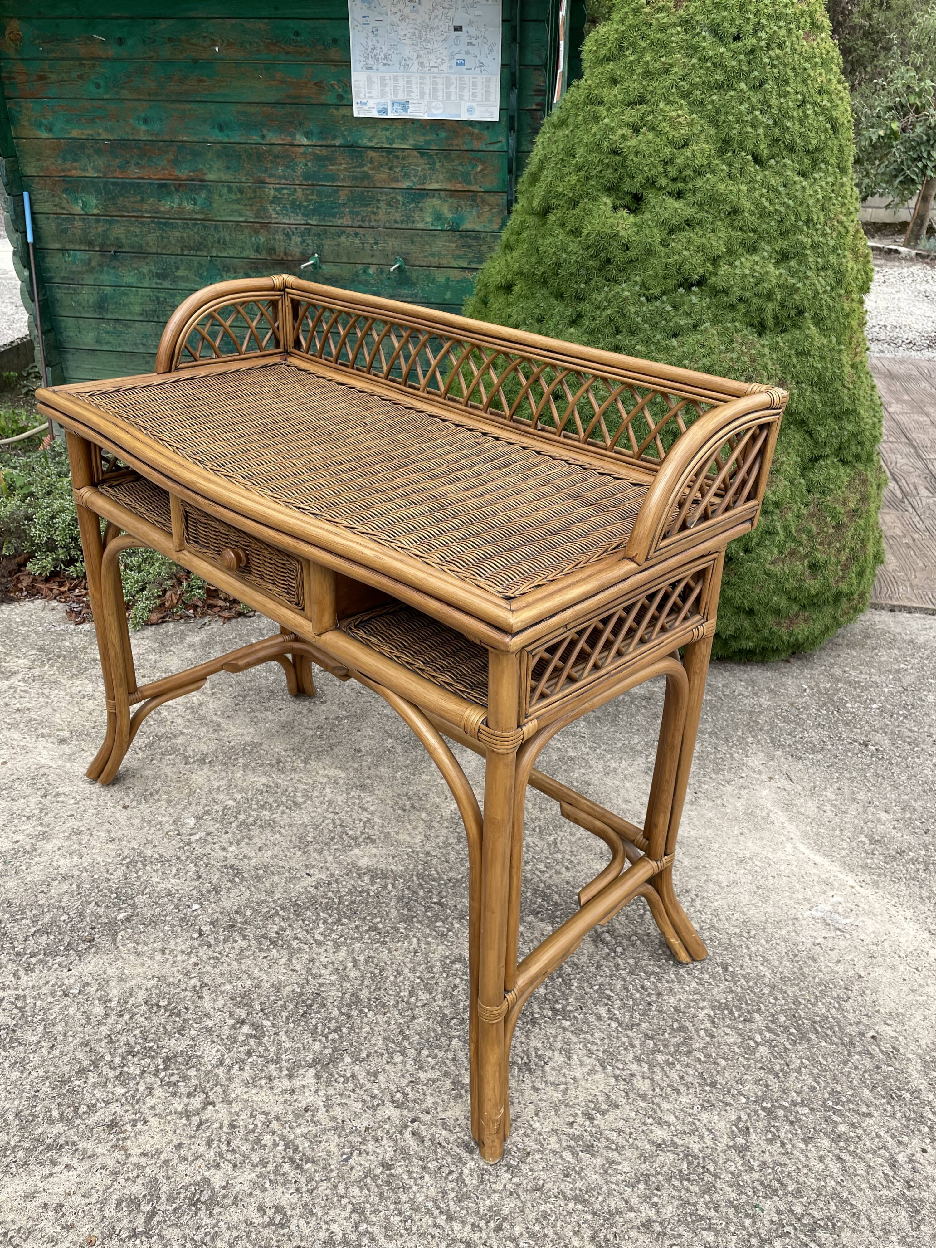 Rattan desk